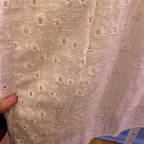 Free People Medium Size White Sleeveless Top - Picture 2 of 3